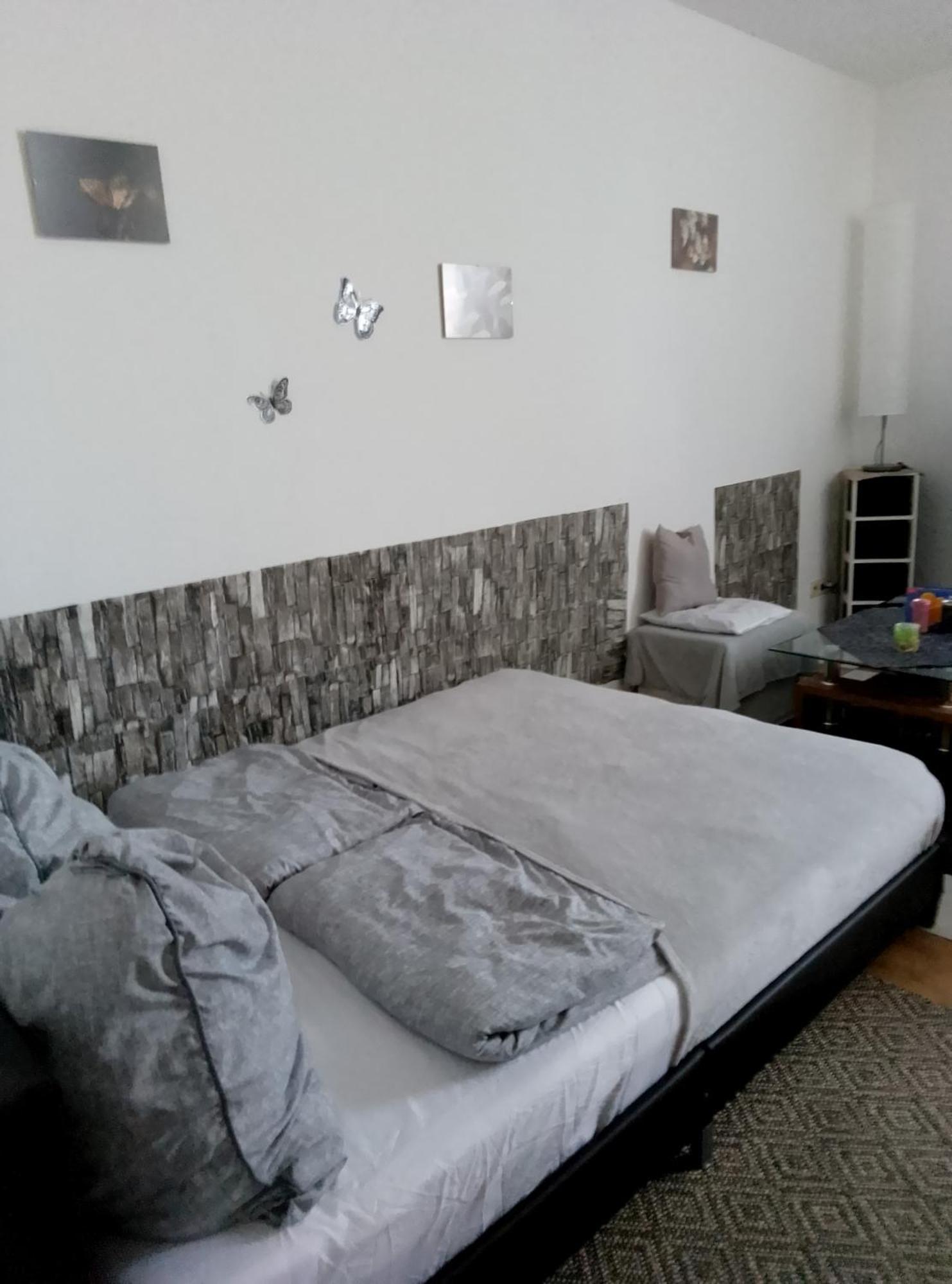 Studiowohnung, Neu Renoviert, Zentrale Lage Saarlouis Esterno foto